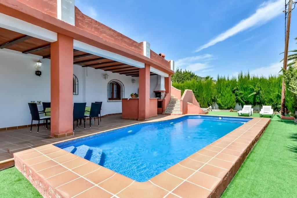 Villas Guzman - Mouna Калпе Екстериор снимка
