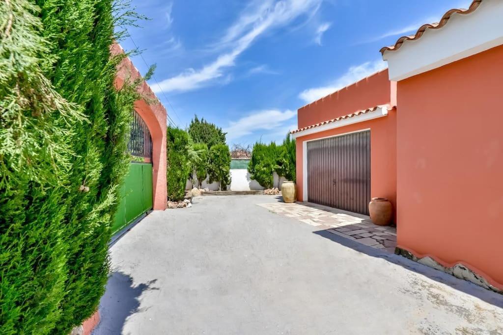 Villas Guzman - Mouna Калпе Екстериор снимка