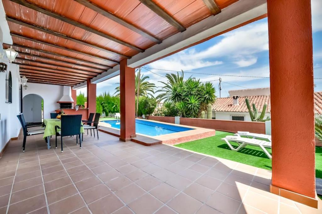 Villas Guzman - Mouna Калпе Екстериор снимка