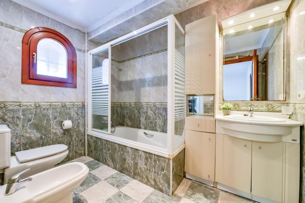 Villas Guzman - Mouna Калпе Екстериор снимка